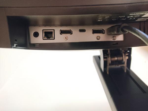 Монитор Philips Brilliance 346P1CRH порты