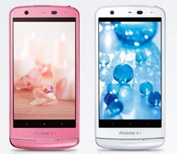 NEC Medias X 06E: смартфон с жидкостным охлаждением